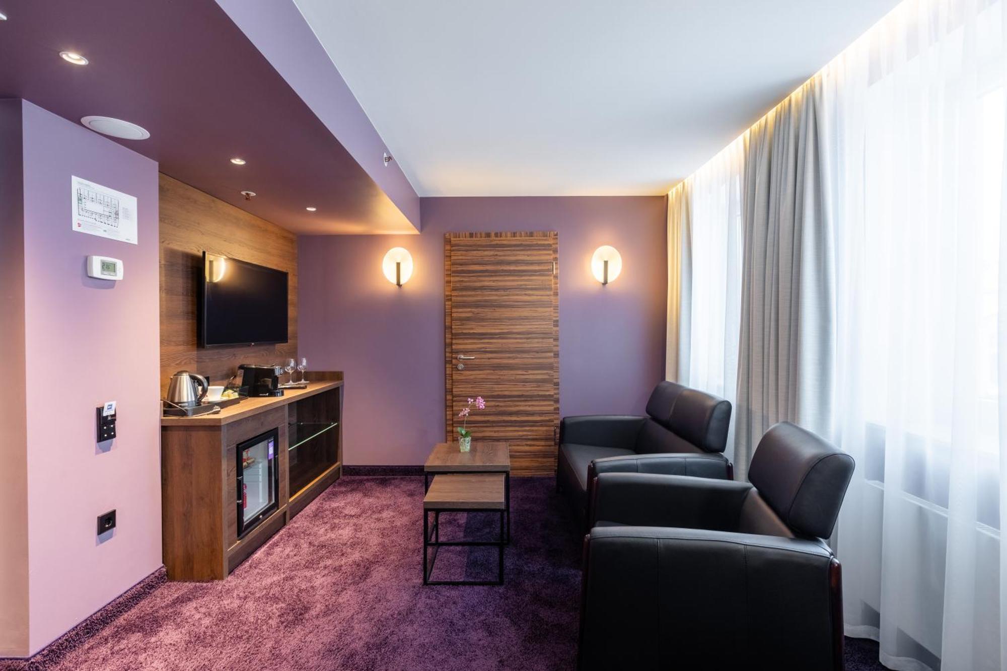 Avalon & Conferences Hotell