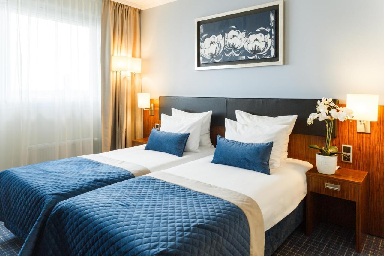 Hotell Avalon & Conferences 4*
