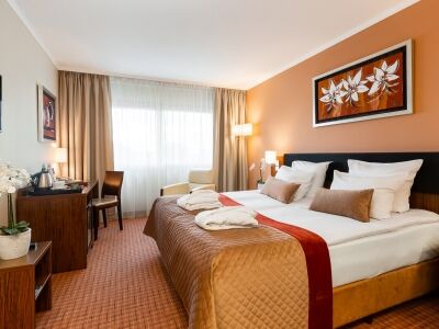 Avalon & Conferences 4*